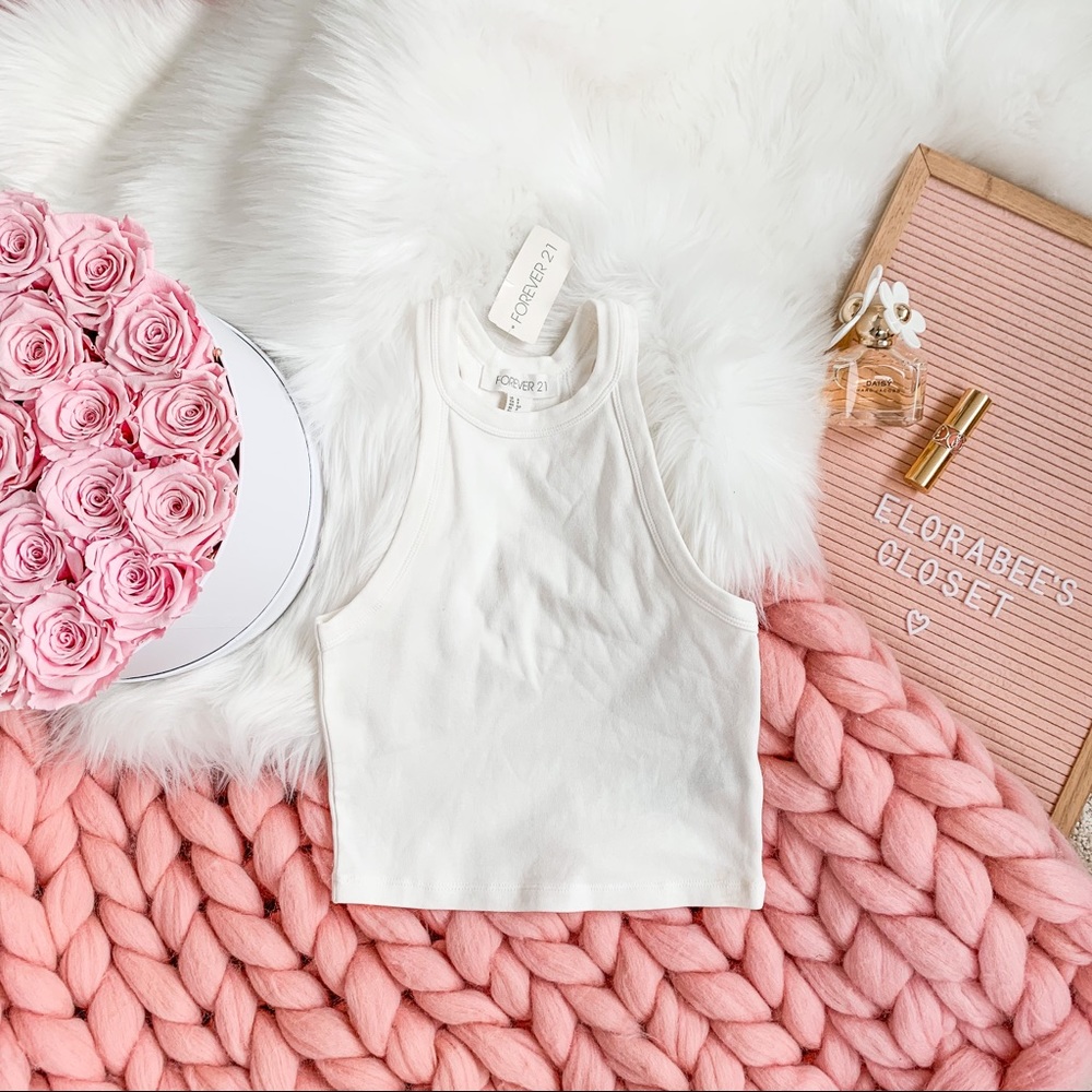 🌸5 for $20🌸 Forever 21 White Halter Crop Top